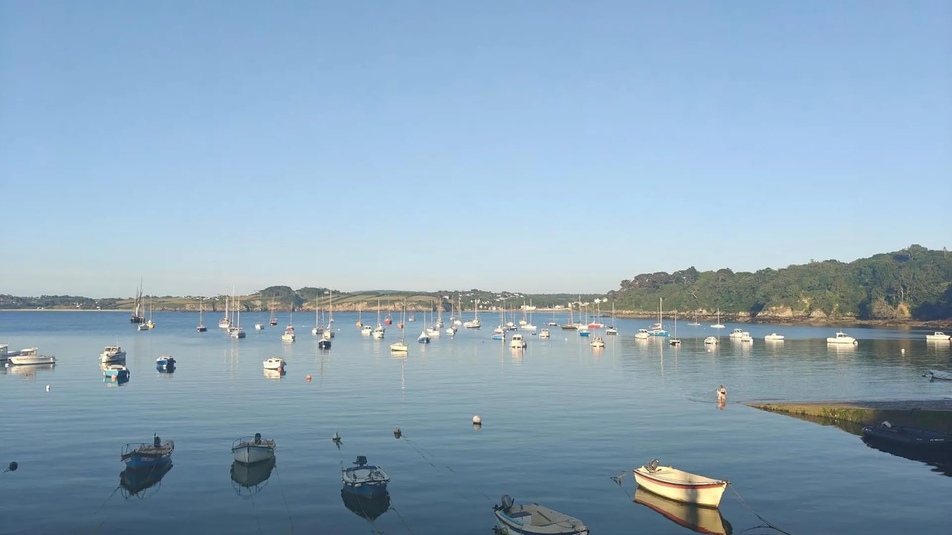 Le Belvedere De Glazen Douarnenez